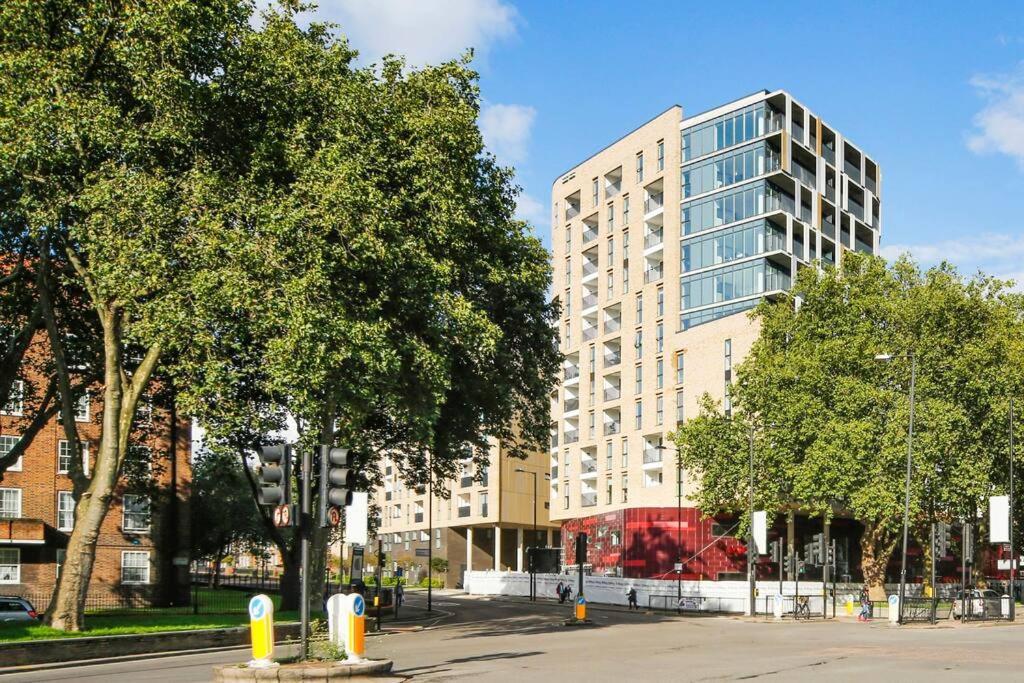 Cool Dalston Studio With Balcony And Gym Apartment London Exterior photo